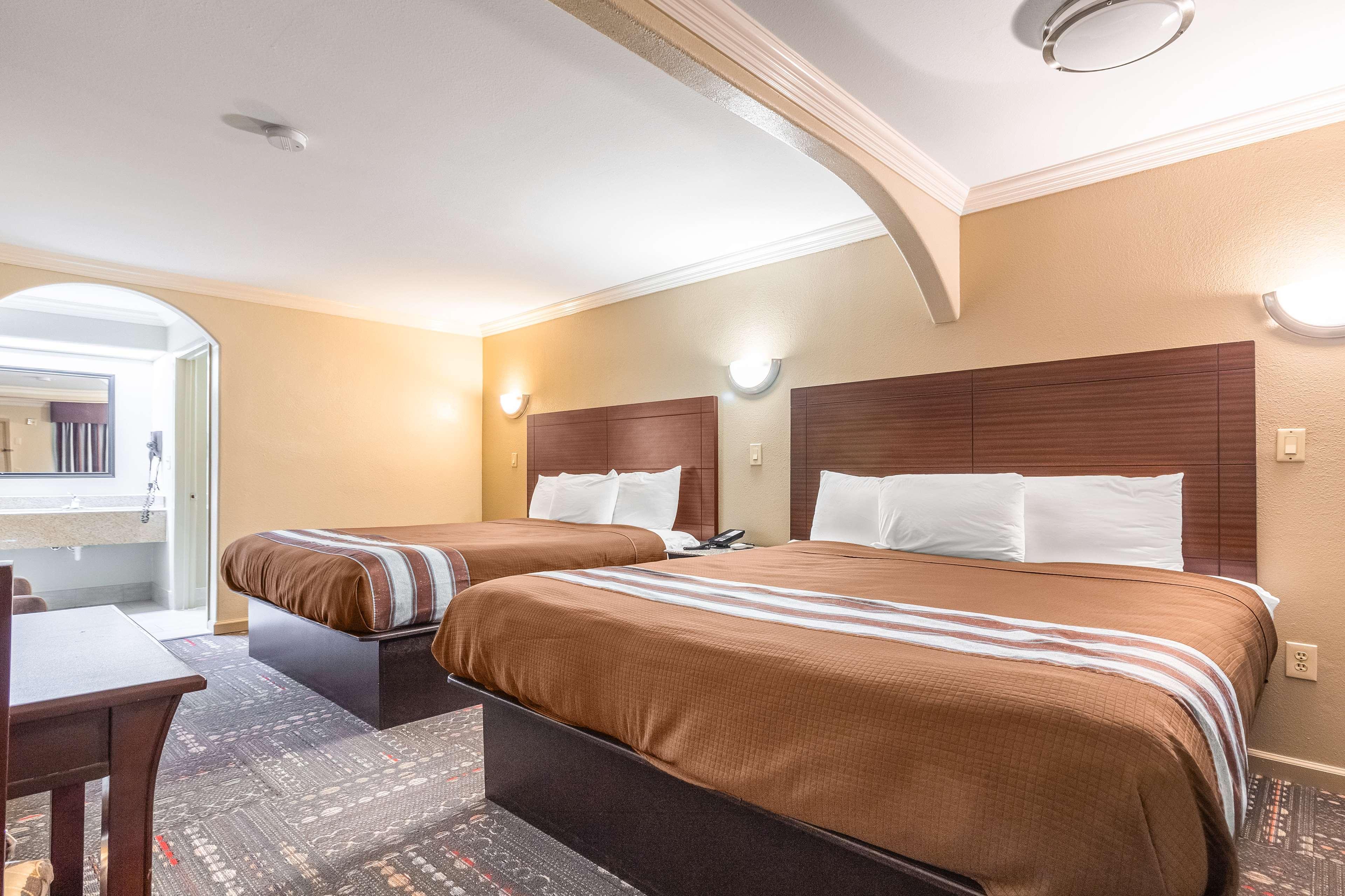 Hotel Dan Inn Uberaba & Convencoes By Nacional Inn Eksteriør bilde