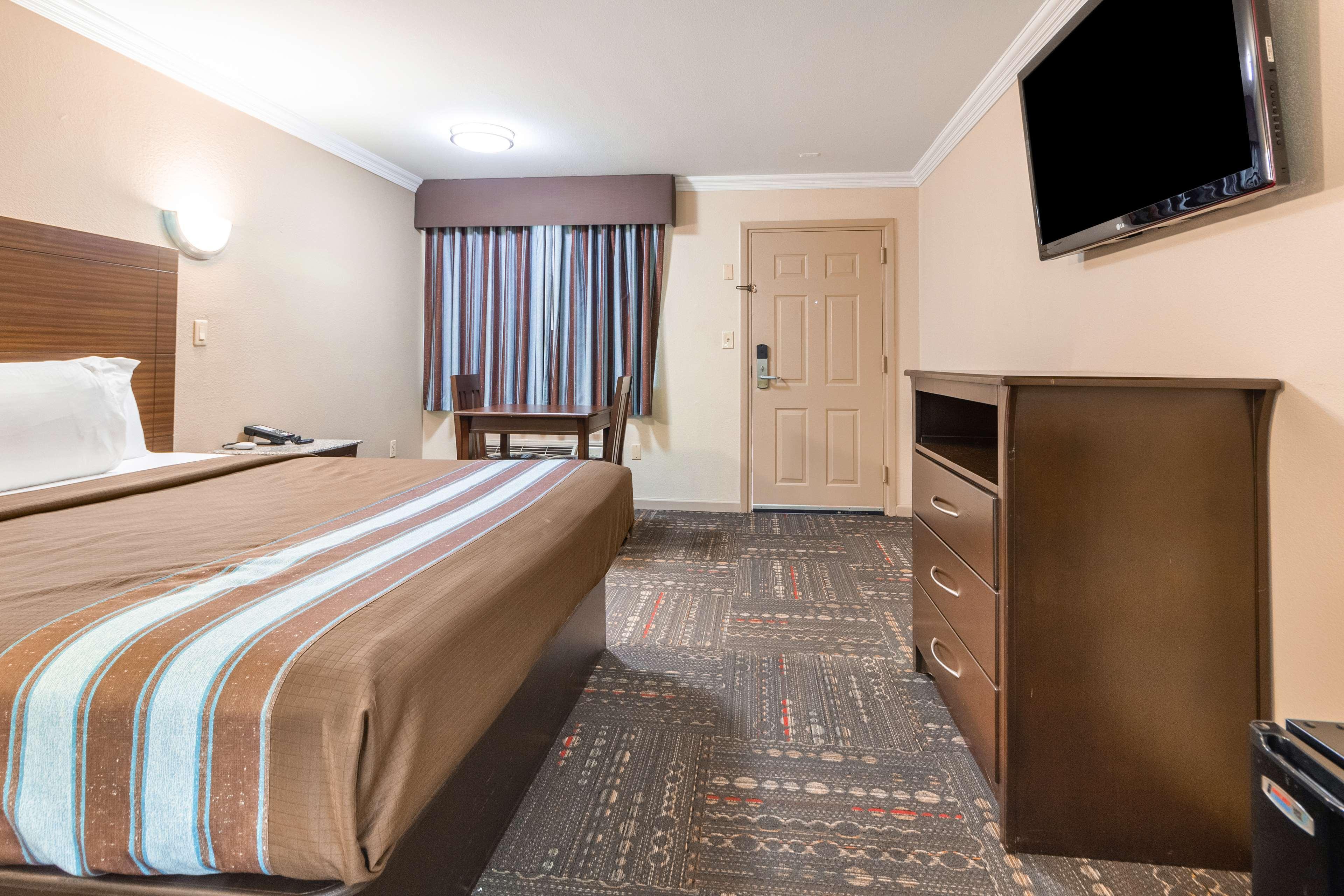Hotel Dan Inn Uberaba & Convencoes By Nacional Inn Eksteriør bilde