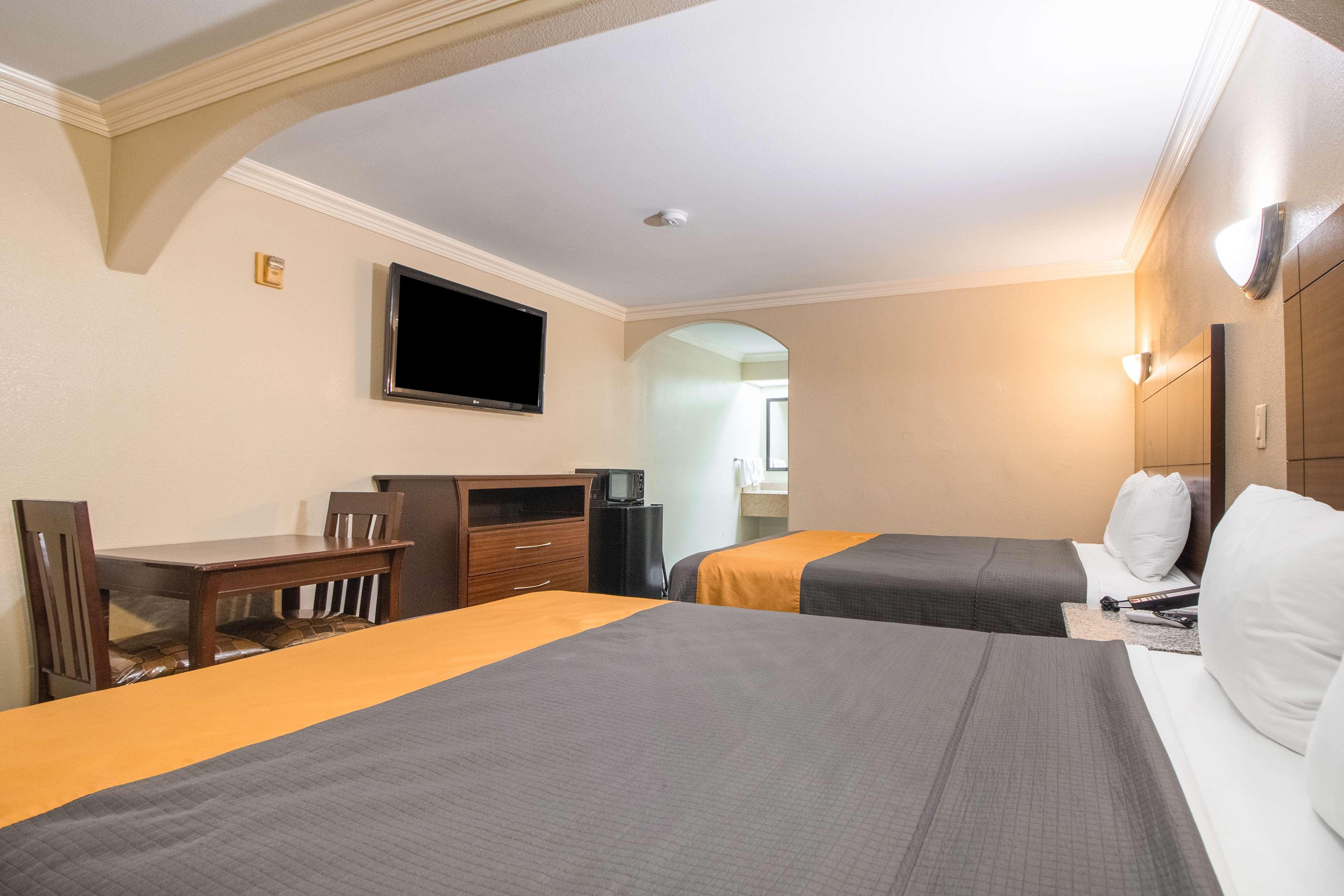 Hotel Dan Inn Uberaba & Convencoes By Nacional Inn Eksteriør bilde